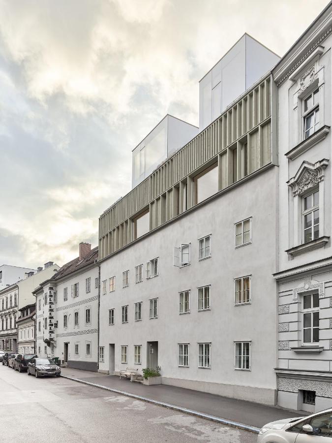 Gemuetliche Wohnung Im Herzen Von Лінц Екстер'єр фото